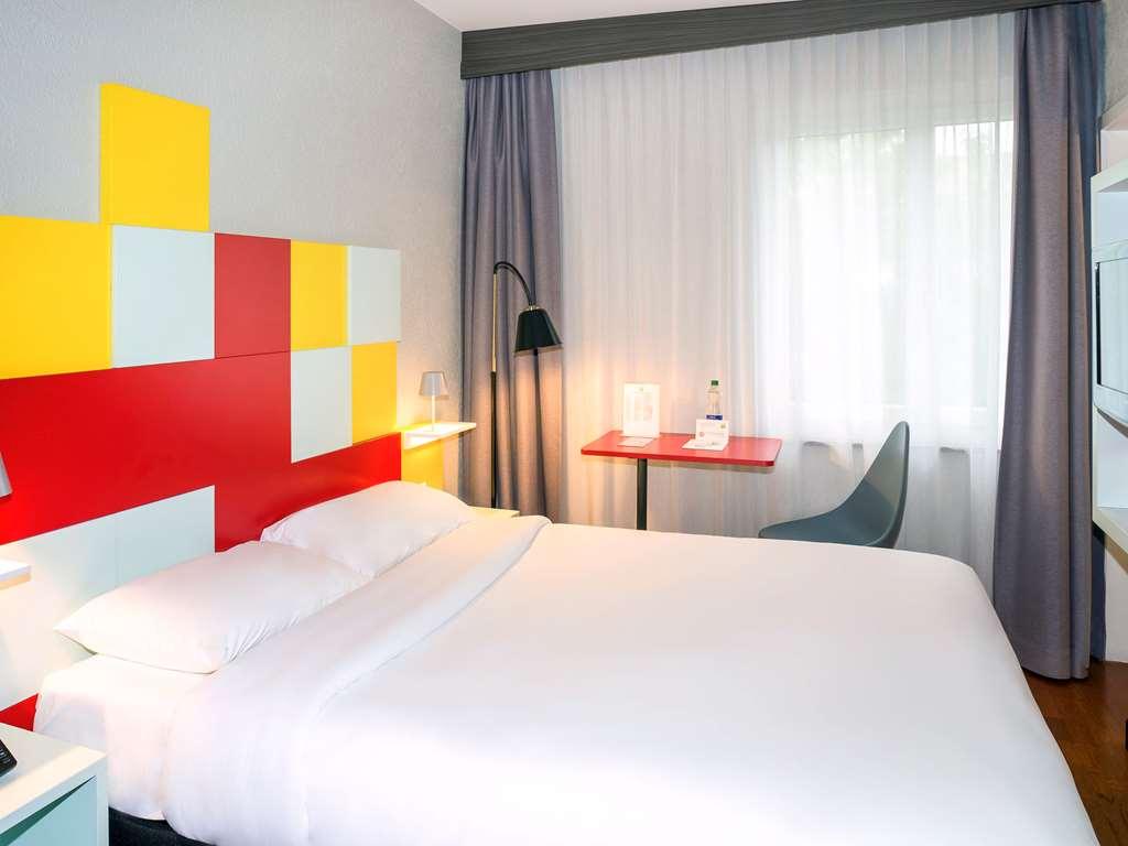 Ibis Styles Bern City Szoba fotó