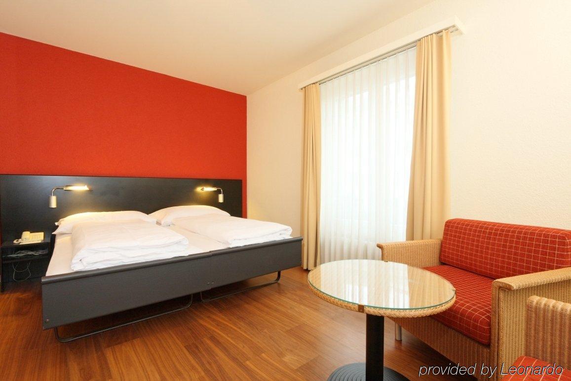 Ibis Styles Bern City Szoba fotó